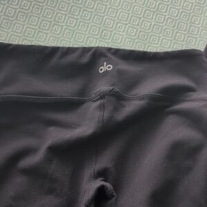 ALO Yoga Black Leggings